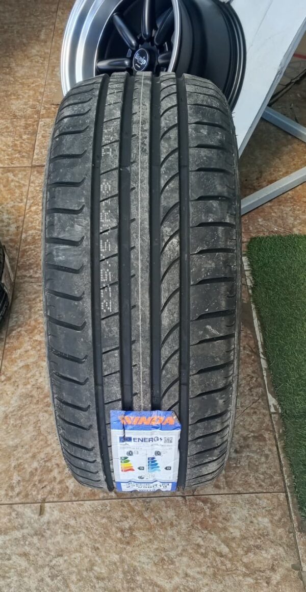 235/50r18 Winda