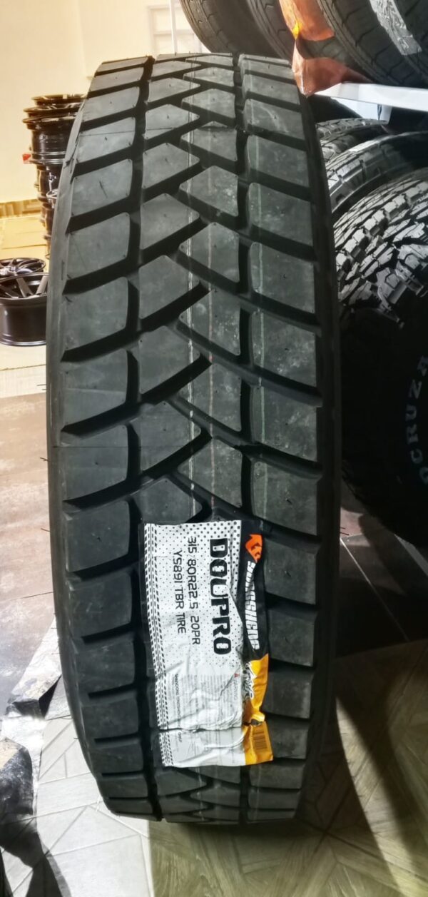315/80r22.5 Dupro Diff