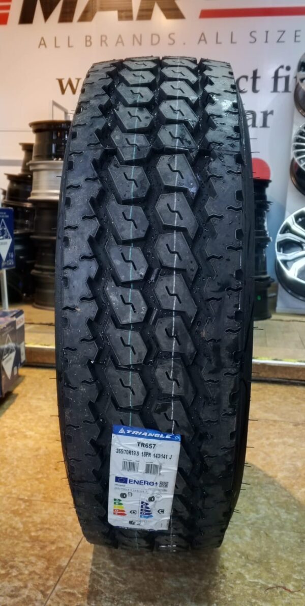 265/70r19.5 Triangle DIFF