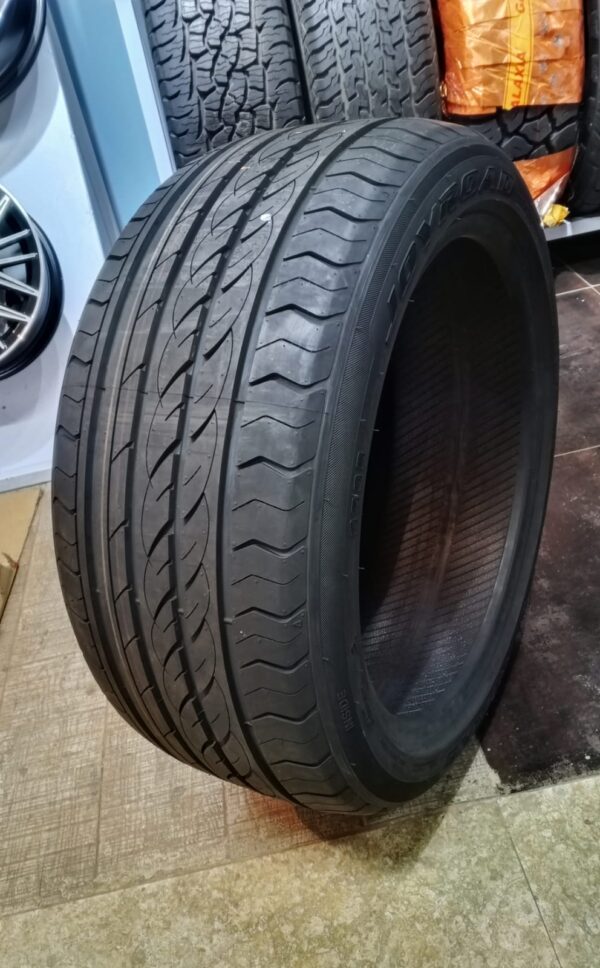 255/40ZR18 JOYROAD tyre