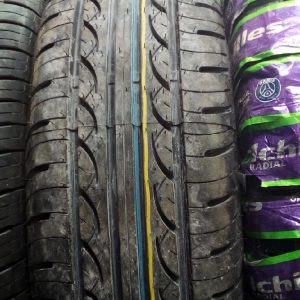 205/60 R16 Ceat