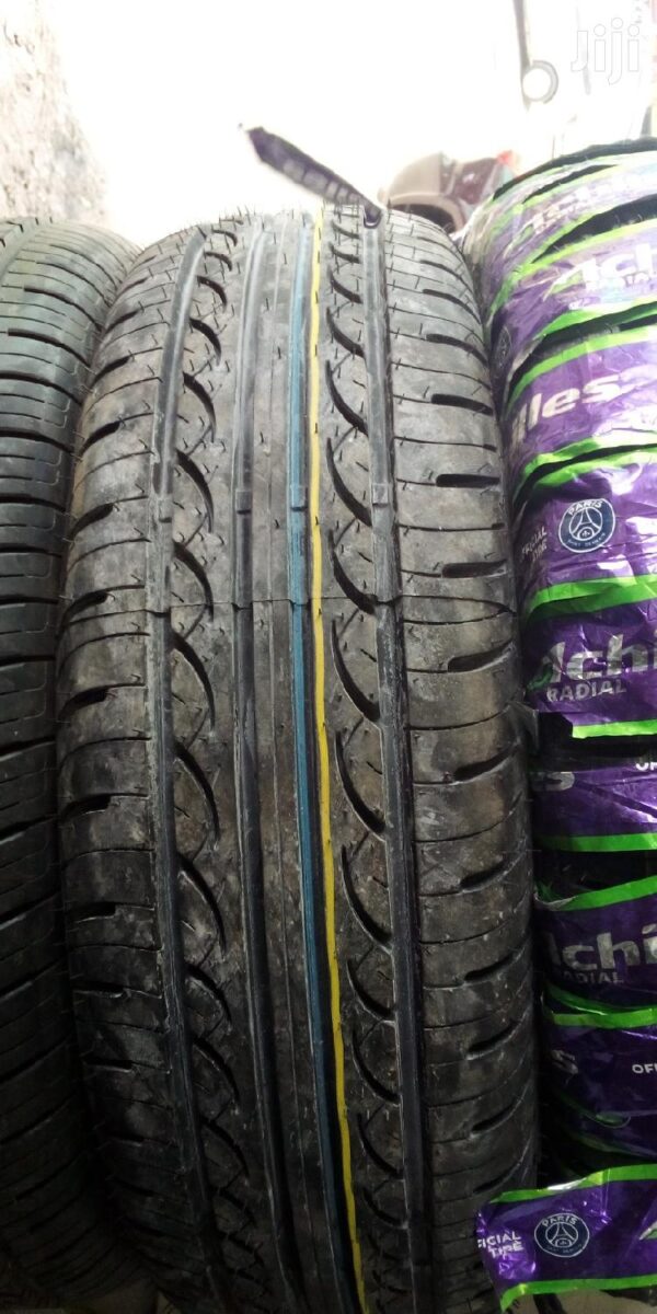 185/70 R14 CEAT