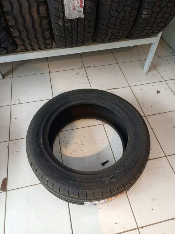 235/55R17 Torque Tyres
