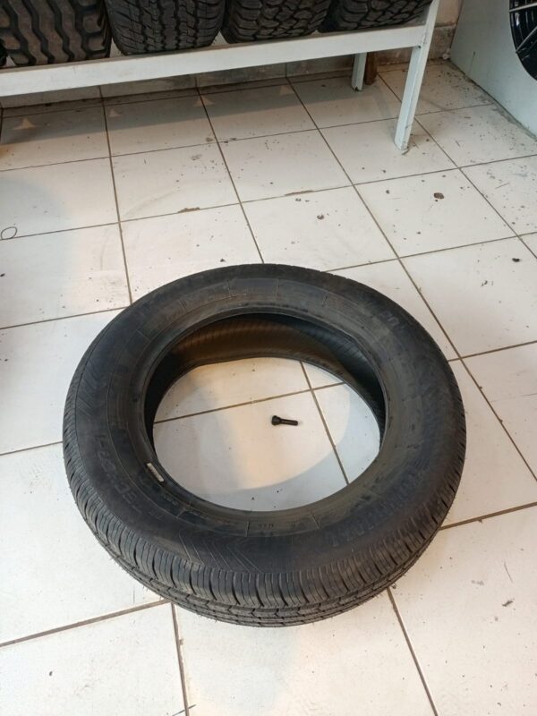 215/60R16 Town Hall tyre