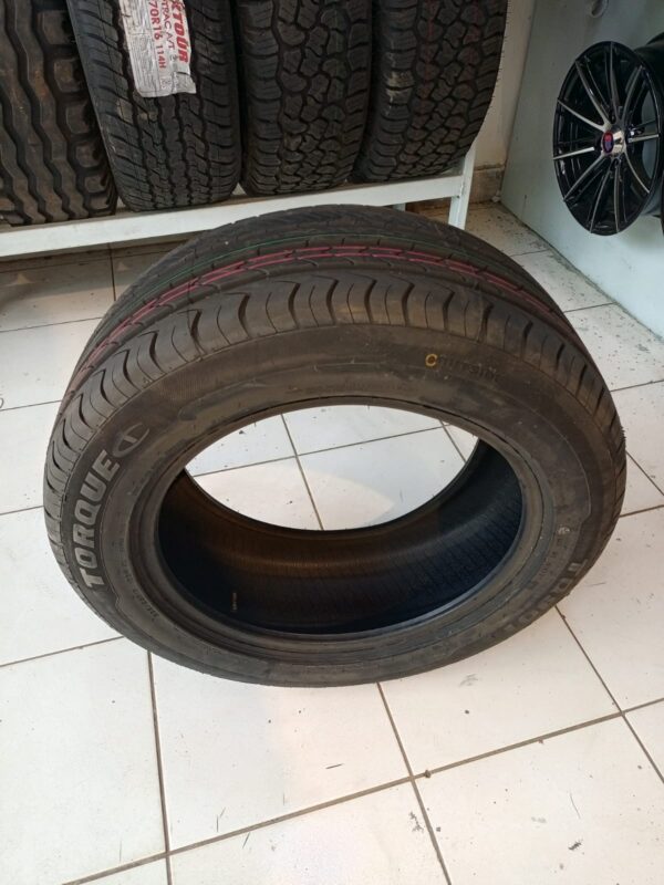 235/55R17 103W XL Torque Tyres