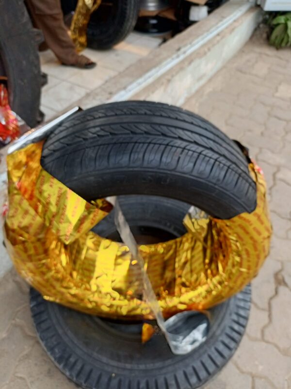 255/45R18 103W Kenda KR32